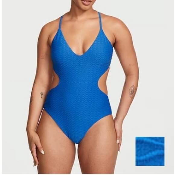 Victoria's Secret Swim The Cut-Out Cheeky One-Piece Swimsuit Size XS Blue - Picture 1 of 8